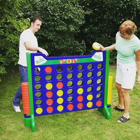 GIANT CONNECT 4 (4 Feet Tall!) GIANT CONNECT 4 (4 Feet Tall!)